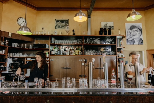 f0dd8d6f-68e0-4290-934e-28df5b61db93